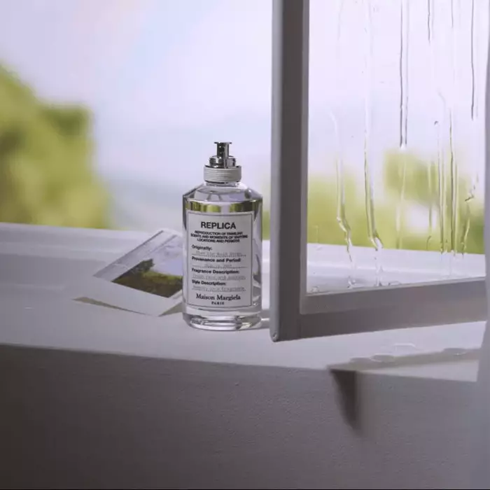 Replica When the Rain Stops Perfume|Maison Margiela Official Replica When the Rain Stops Perfume|Maison Margiela Official
