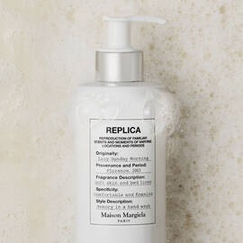 REPLICA Lazy Sunday Morning Hand Wash